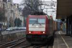 185 601 der Crossrail jagt mit 60 Km/H am 28.02.2011 durch den Bonner Hbf