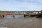 Die 185 056-9 auf der Moselbr�cke in Koblenz am 14,04,13