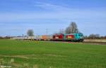 185 612-9 und 185 513-9 mit einem Container-Zug am 22.03.2015 bei Bremen-Mahndorf.