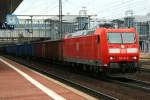 Die 185 151-8 mit einem G�terzug aufgenommen am 20.03.2010 in Kassel-Wilhelmsh�he.