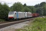 Die 186 104 und 186 284 in A�ling (Oberbay) am 30,07,11 