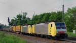 ES 64 F4-024 + ES 64 F4-202, aufgenommen am 10.06.11, bei der Durchfahrt durch A�ling.