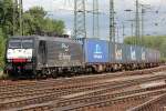 ES 64 F4-998 mit Containerzug in Gremberg am 21.06.2011