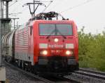 189 063-1 mit aufgeschaltetem Fernlicht in Porz Wahn am 06.05.2010