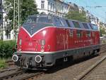 V200 033 beim umsetzen in Bonn Hbf.