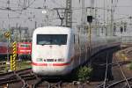 Der 401 001-3 in Frankfurt Hbf am 01,07,10