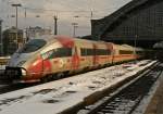 403 054 am ICE 209 nach Basel SBB an Gleis 6 in K�ln Hbf am 02.01.2011