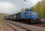 Die V1 der Hespertalbahn an der S-Bahn Station BO-Dahlhausen am 14.04.2012