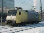 ES 64 F-902 der ITL am 30.12.10.