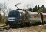 1116 222-1, Red Bull, aufgenommen am 18.03.14, in A�ling.