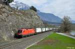 1116 125-6 mit einer RoLa zum Brenner am 11.04.2015 bei Jenbach.
